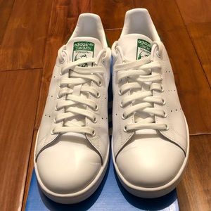 Stan Smith adidas size 9 like new